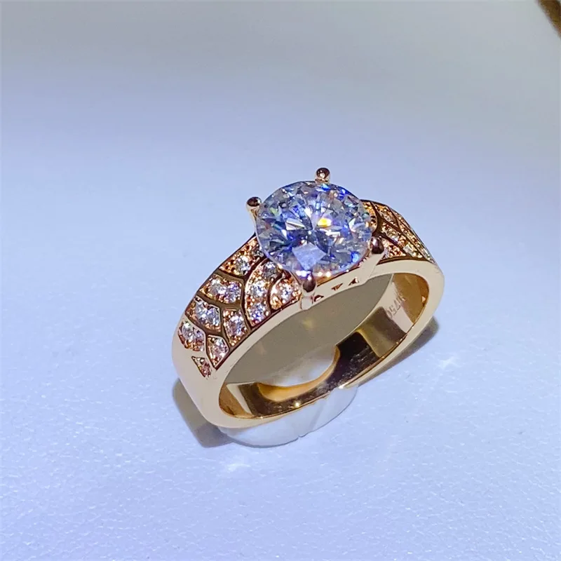 Understated Luxury Ring For Women 1.5ct Moissanite Low-key and elegant design, perfect for mature and gentle matching style
Understated Luxury Ring For Women 1.5ct Moissanite Low-key and elegant design, perfect for mature and gentle matching style
