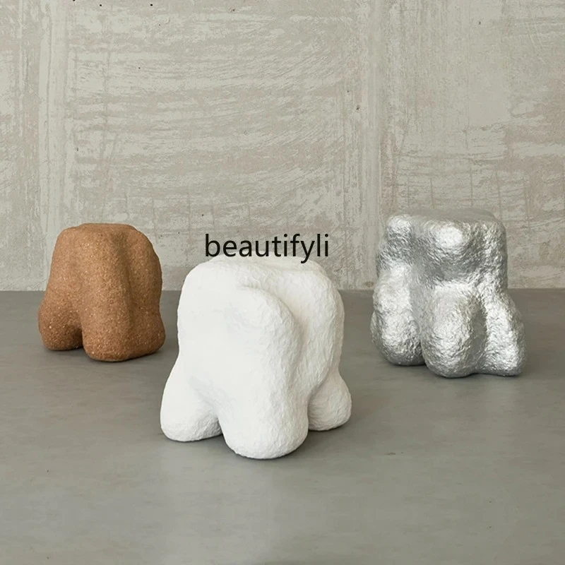 Modern creative designer teeth special-shaped low stool hotel exhibition hall ground art display ornament
Modern creative designer teeth special-shaped low stool hotel exhibition hall ground art display ornament