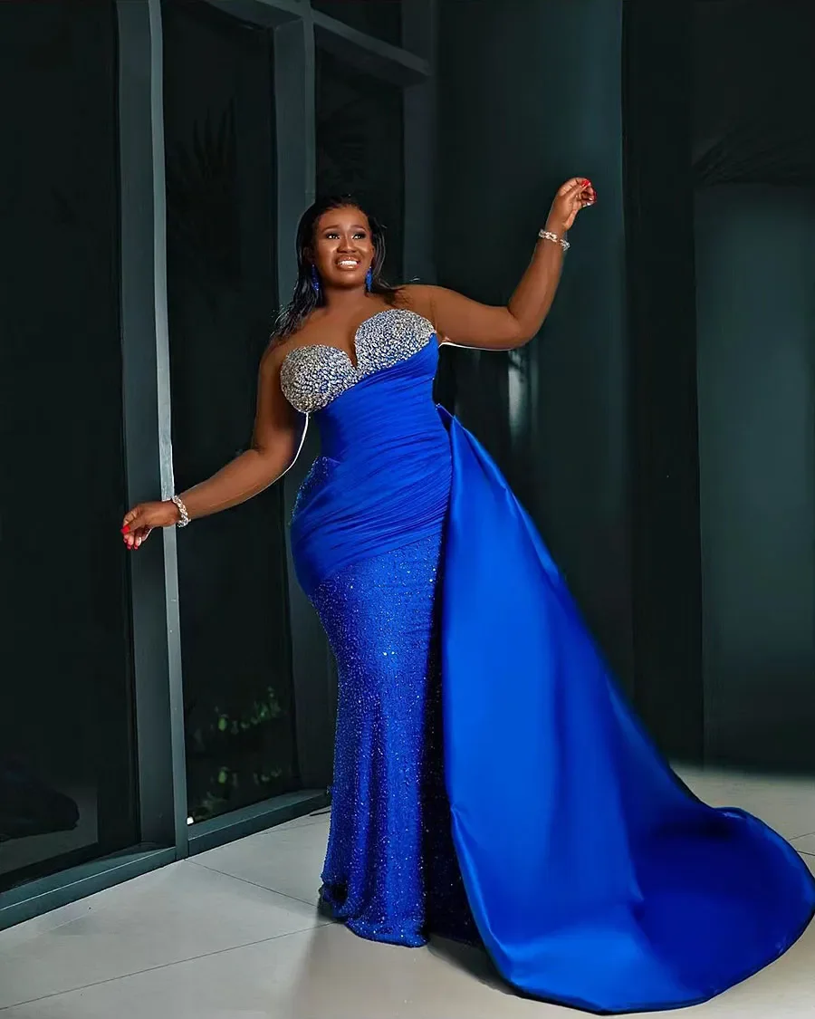 Blue Sequin Glitter Prom Dresses Aso Ebi Plus Sheer Necklines Mermaid Evening Gowns African Formal Party Dress Detachable Train
Blue Sequin Glitter Prom Dresses Aso Ebi Plus Sheer Necklines Mermaid Evening Gowns African Formal Party Dress Detachable Train