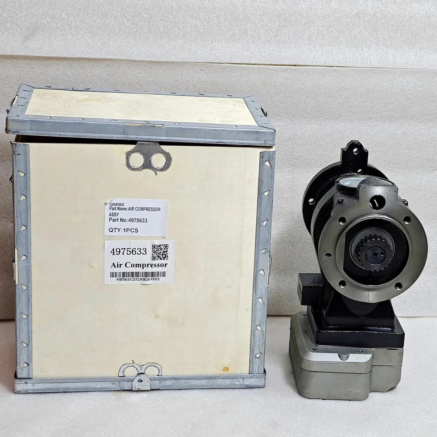 Детали двигателя Воздушный компрессор 4975633 для QSK60 QSK45
Детали двигателя Воздушный компрессор 4975633 для QSK60 QSK45