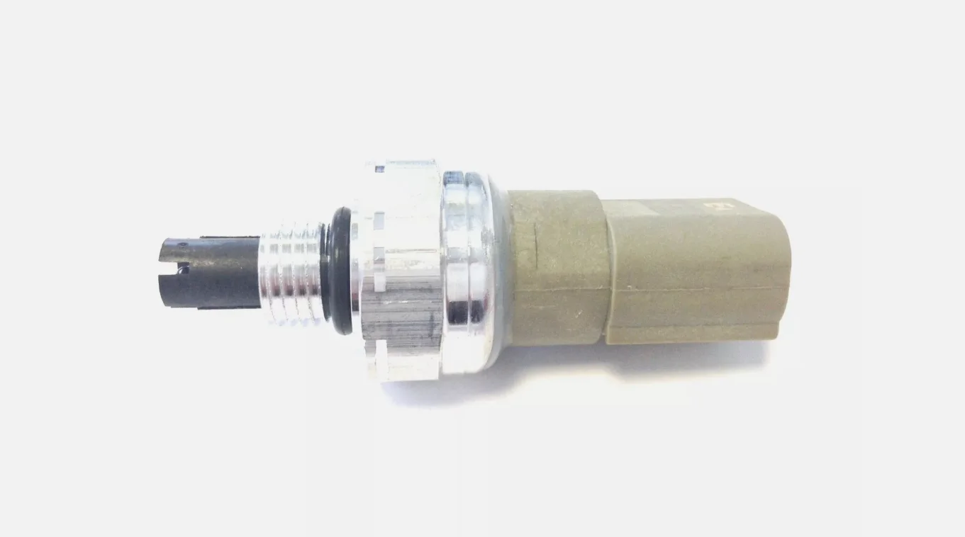 Original Oem 51cp17-02 110r-000095 67r-010179 10r032083 Automobiles Temperature Switch Sensor For Sensata 51cp17-01 High Quality
Original Oem 51cp17-02 110r-000095 67r-010179 10r032083 Automobiles Temperature Switch Sensor For Sensata 51cp17-01 High Quality
