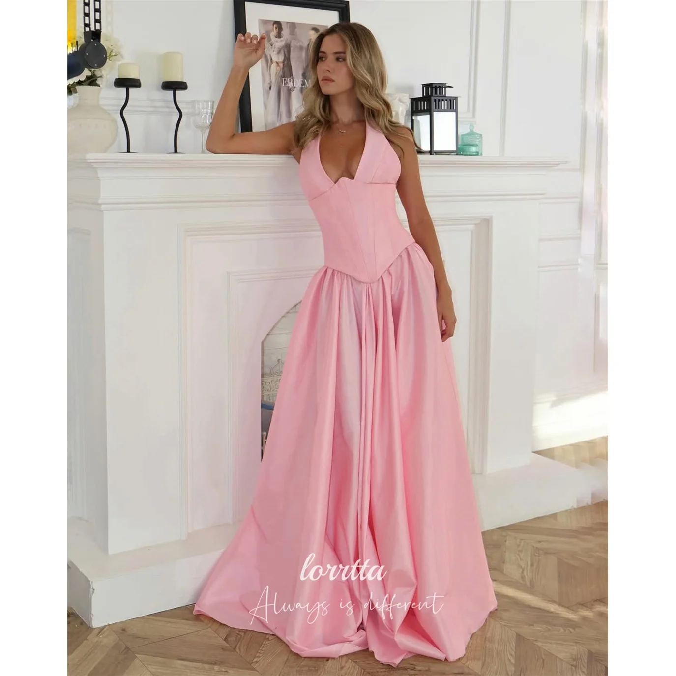 Lorrtta Satin Halter Pink Ball Gown Evening Dress 2026 Prom Dress Romantic Graceful Glamourous Customized Robes de Soirée
Lorrtta Satin Halter Pink Ball Gown Evening Dress 2026 Prom Dress Romantic Graceful Glamourous Customized Robes de Soirée