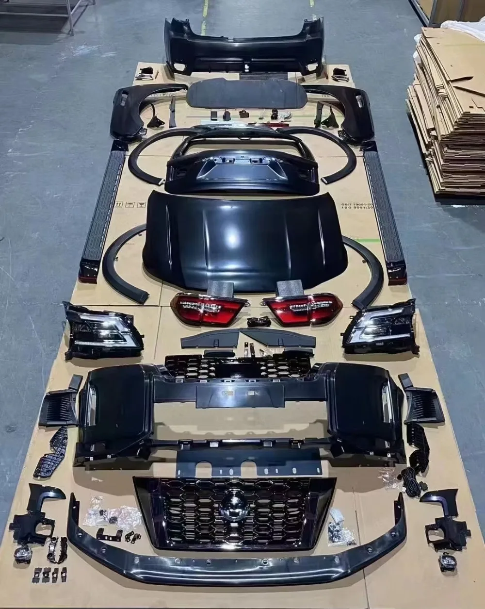 For NISMO Performance Upgrade Body Kit for N1s san
For NISMO Performance Upgrade Body Kit for N1s san