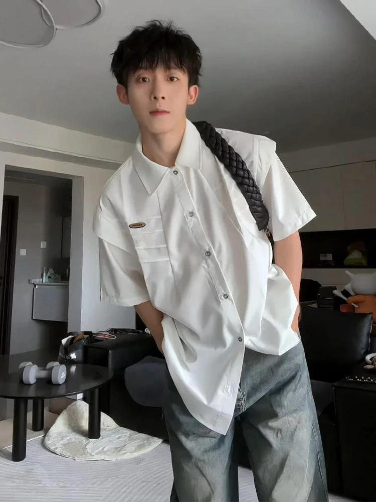 Deconstructed Pleated ort Sve Men's irt White Jaet Youth Summer Faion Loose Fit American Sle Stand Collar
Deconstructed Pleated ort Sve Men's irt White Jaet Youth Summer Faion Loose Fit American Sle Stand Collar