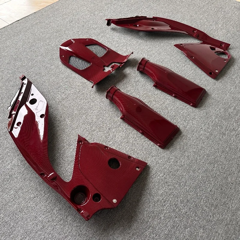 OEM Style Red Dry Carbon Fiber Body Kit for Ferrari 812 Upgrade, Automotive Parts Engine Hood
OEM Style Red Dry Carbon Fiber Body Kit for Ferrari 812 Upgrade, Automotive Parts Engine Hood