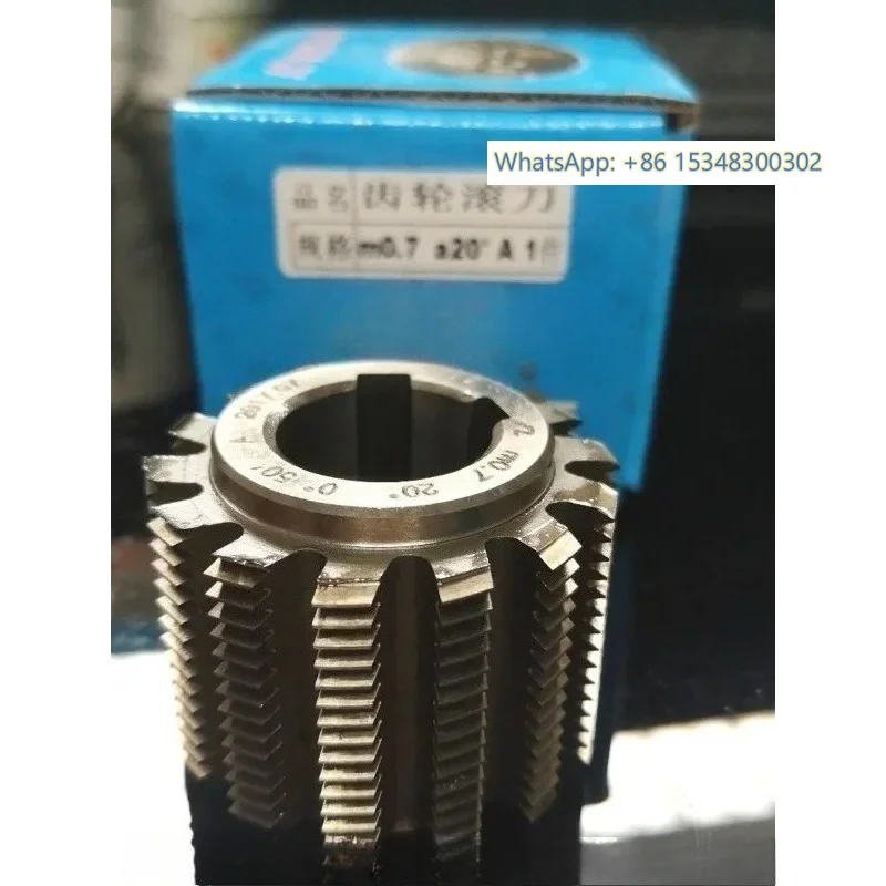 Gear hobbing cutter m0.3 0.35m0.4m0.5m0.6m0.65m0.7m0.75m0.8m0.9a20 degree hole 22
Gear hobbing cutter m0.3 0.35m0.4m0.5m0.6m0.65m0.7m0.75m0.8m0.9a20 degree hole 22