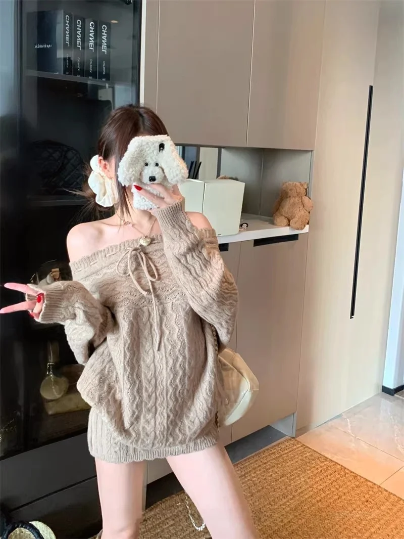 Spicy Girl Knitted Set with Bow One Shoulder Sweater And Wrap Skirt Two Piece Women's Fashion Spring Outfit Long Sleeve
Spicy Girl Knitted Set with Bow One Shoulder Sweater And Wrap Skirt Two Piece Women's Fashion Spring Outfit Long Sleeve