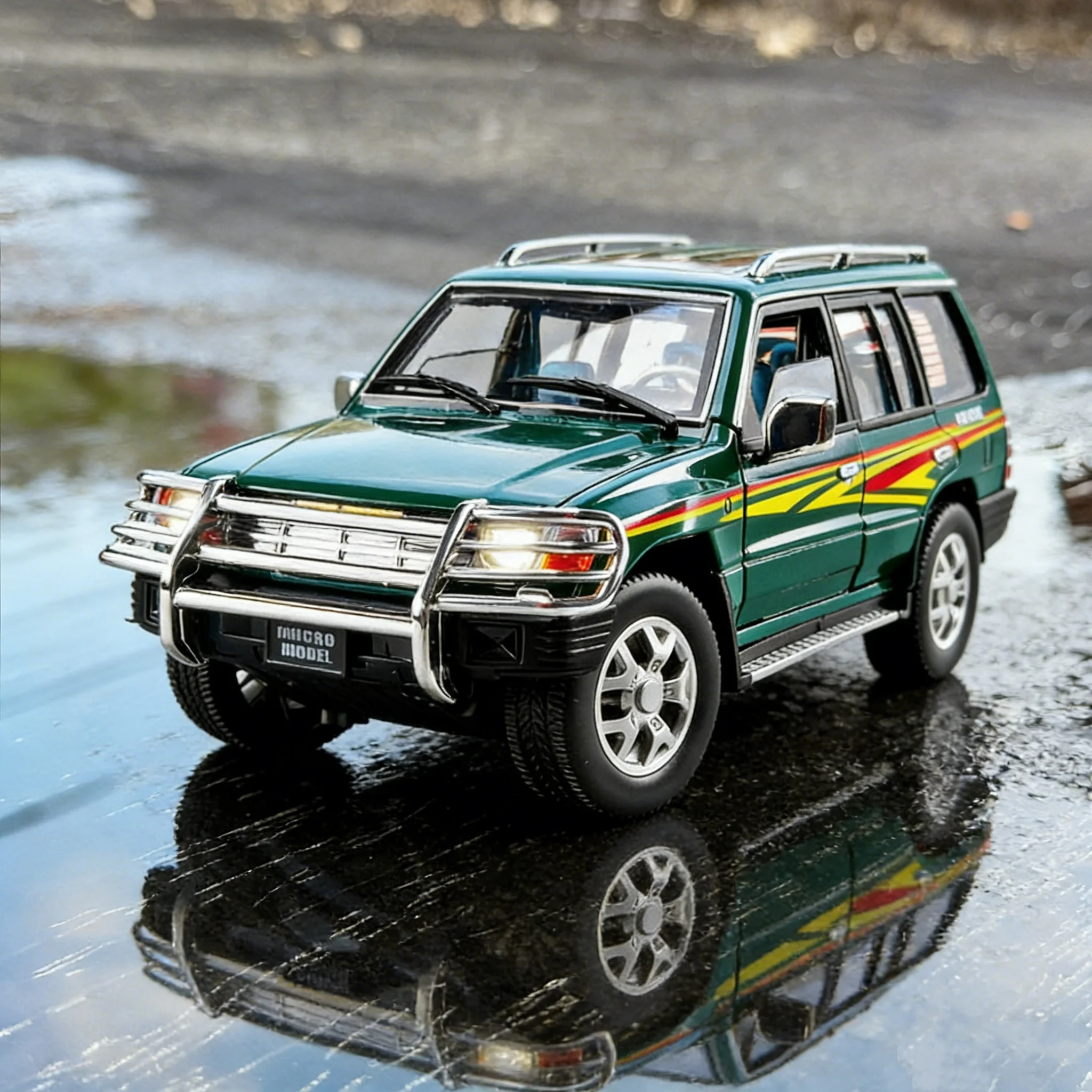 New product 1:18 Pajero SUV Alloy Scale Car Model Diecast Metal Miniature Model Car Sound&Light Collection Children Toy Vehicle
New product 1:18 Pajero SUV Alloy Scale Car Model Diecast Metal Miniature Model Car Sound&Light Collection Children Toy Vehicle