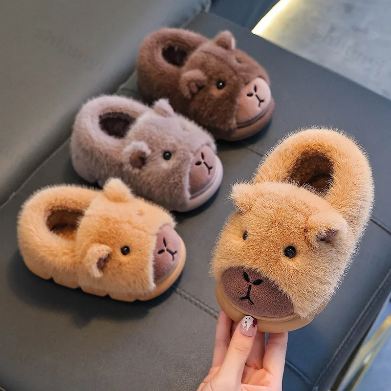 Capybara Children Cotton Shoes Cute 2025 Winter New Cotton Slippers Warm Comfortable Indoor Cartoon Plush Floor Home Slippers
Capybara Children Cotton Shoes Cute 2025 Winter New Cotton Slippers Warm Comfortable Indoor Cartoon Plush Floor Home Slippers