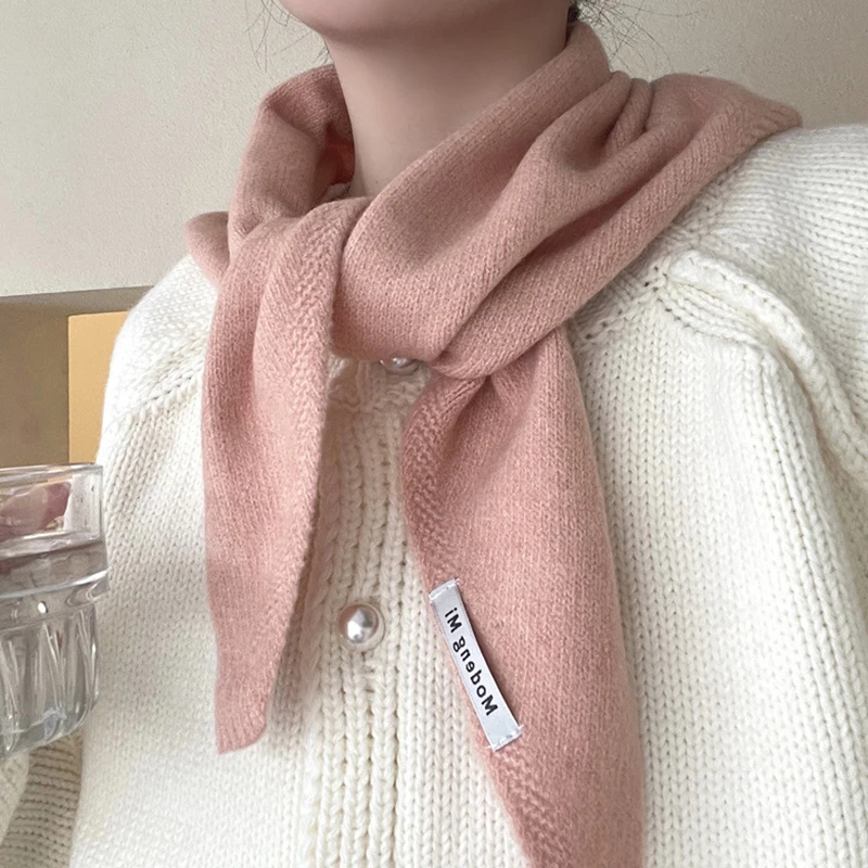 British Korean Style Wool Knitted Triangular Scarf Women Headscarf Knitted Scarf Multi-functional Warm Knitted Scarf
British Korean Style Wool Knitted Triangular Scarf Women Headscarf Knitted Scarf Multi-functional Warm Knitted Scarf