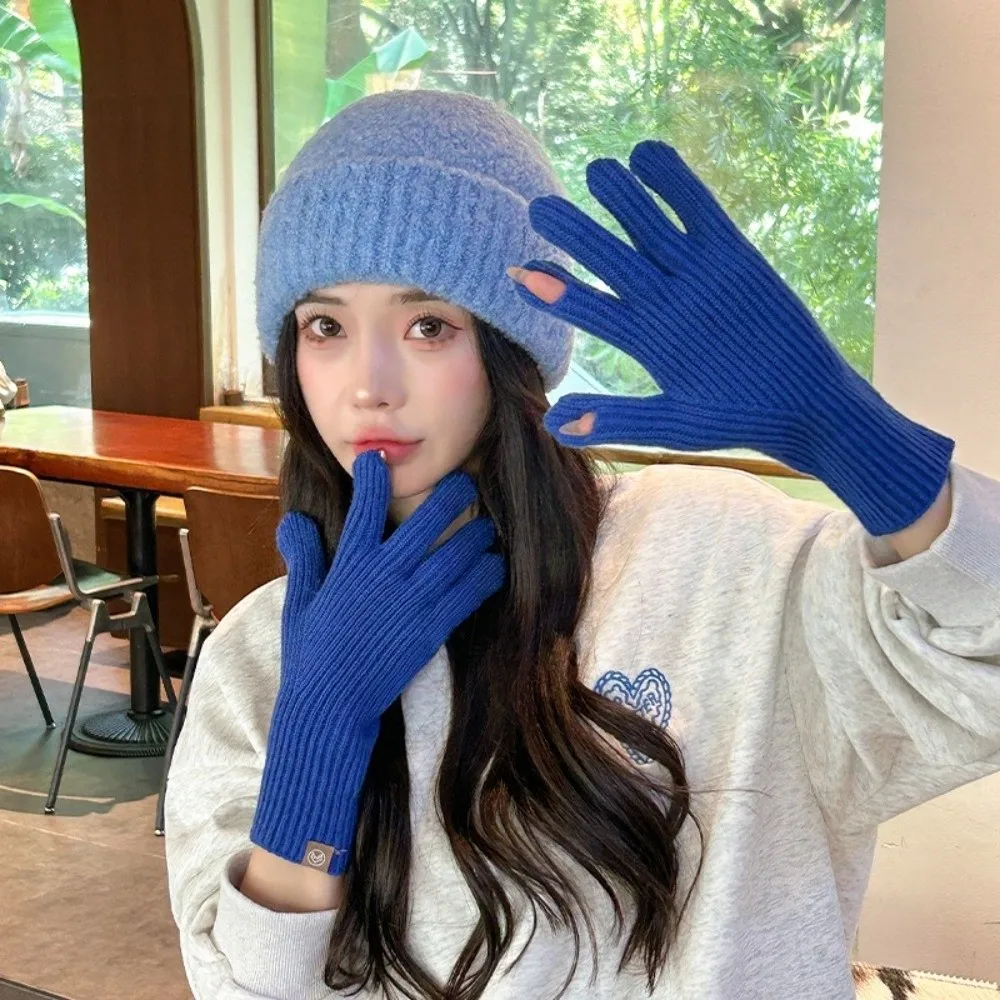 Y2k перчатки с отдельным пальцем и сенсорным экраном, однотонные дышащие женские перчатки, ветрозащитные перчатки с длинными пальцами для верховой езды, зимний сезон
Y2k перчатки с отдельным пальцем и сенсорным экраном, однотонные дышащие женские перчатки, ветрозащитные перчатки с длинными пальцами для верховой езды, зимний сезон