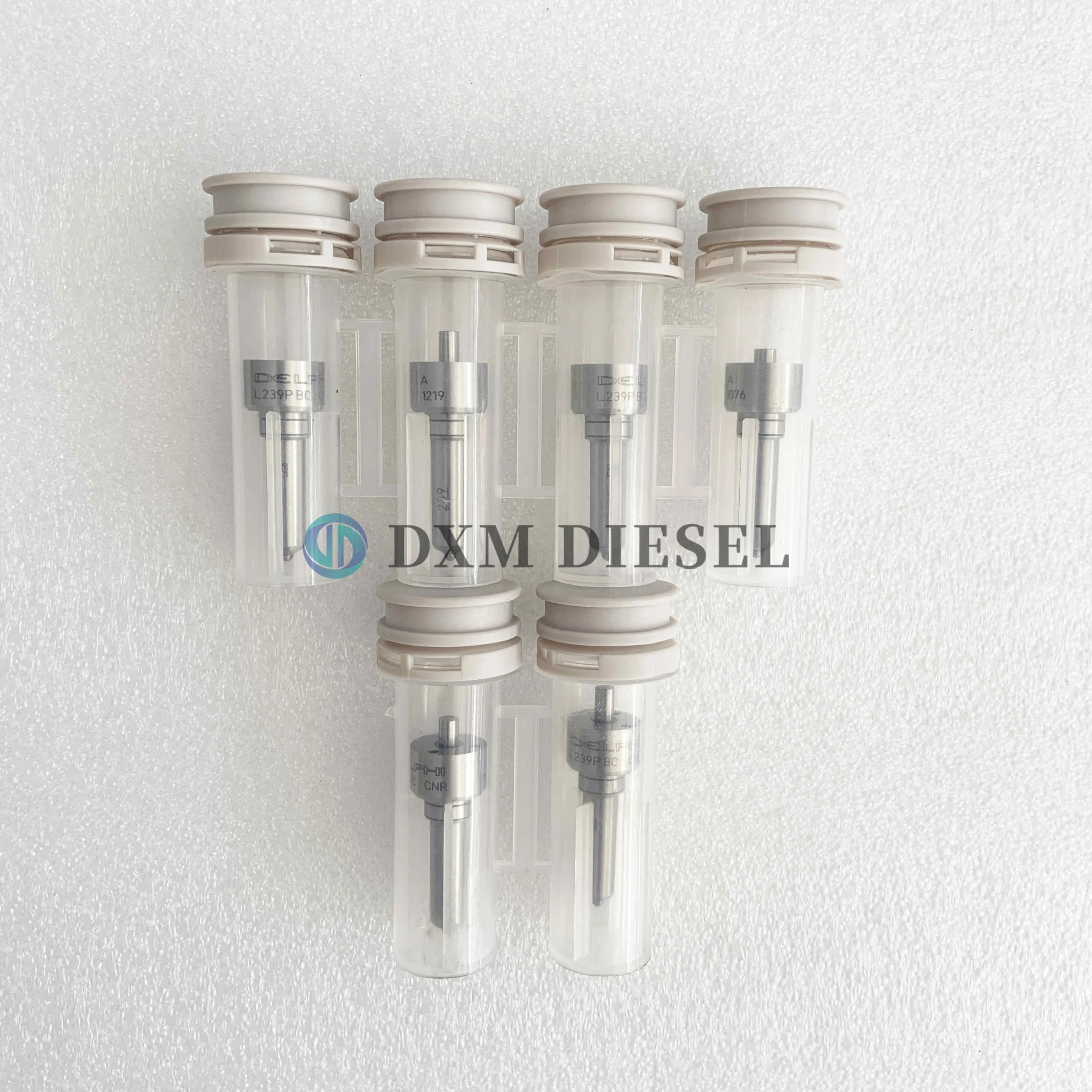 Genuine New E3.18 Common Rail Fuel Injector Nozzle L239 L239PBC MD16 
Genuine New E3.18 Common Rail Fuel Injector Nozzle L239 L239PBC MD16