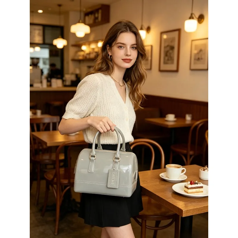 2026 Summer Hot Jelly Bag Macaron Pillow Shape Shoulder Crossbody Handbag For Women
2026 Summer Hot Jelly Bag Macaron Pillow Shape Shoulder Crossbody Handbag For Women