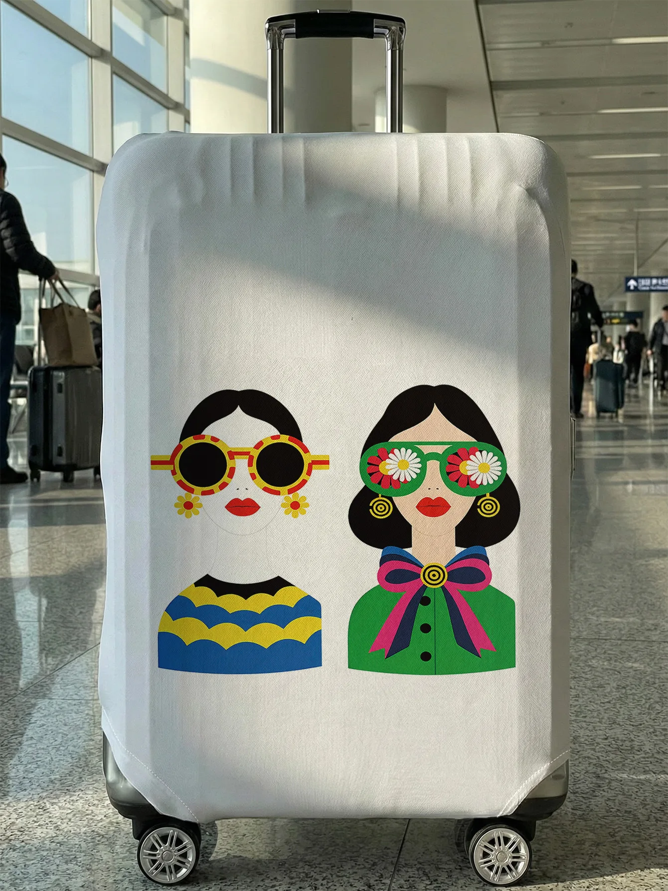Vintage Colorblock Fashion Girl Print Luggage Cover, Suitable for 18-32 Inch Luggage Cover, Luggage Handle Glove, Travel Accesso
Vintage Colorblock Fashion Girl Print Luggage Cover, Suitable for 18-32 Inch Luggage Cover, Luggage Handle Glove, Travel Accesso