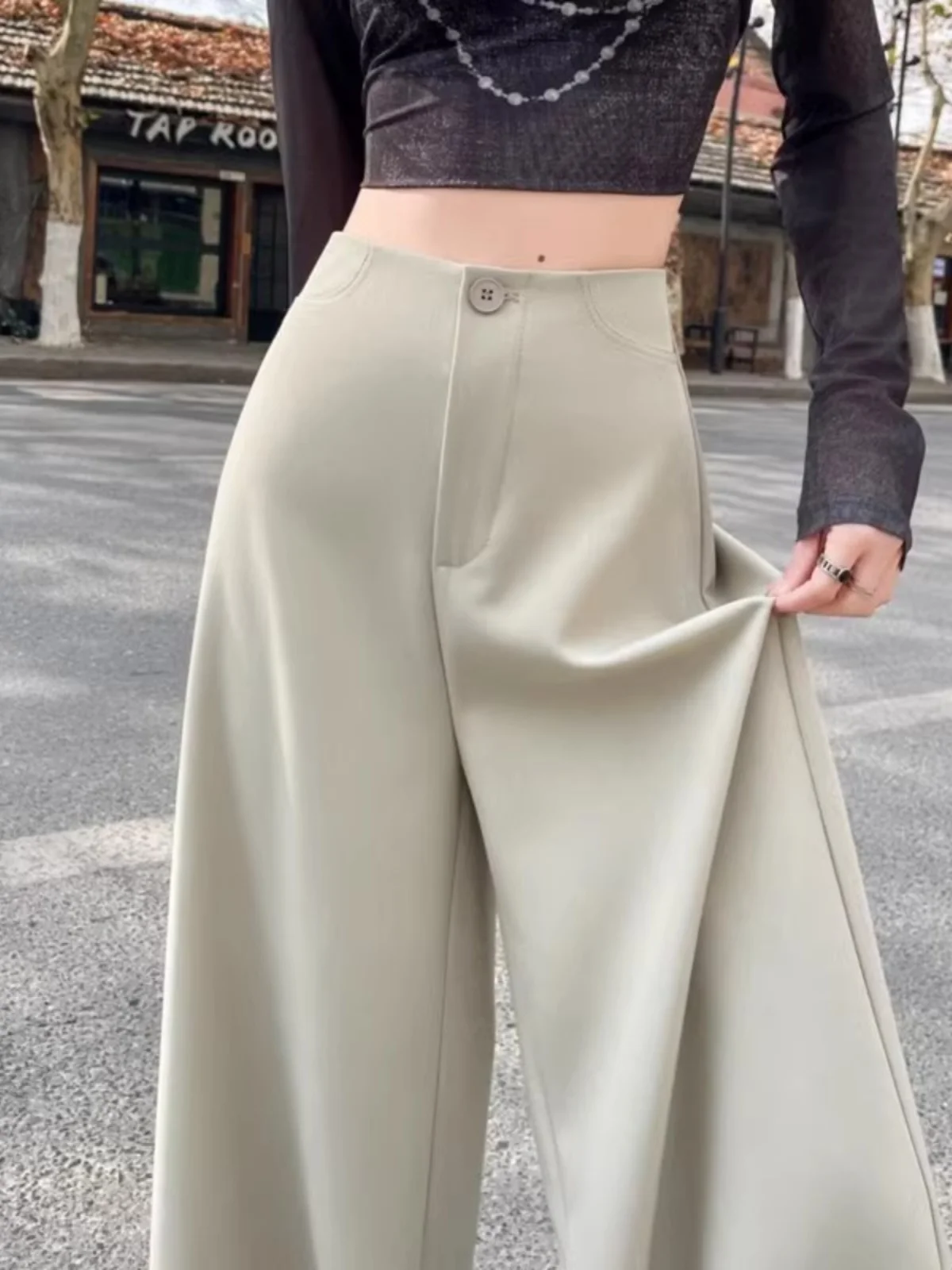 Женские брюки с высокой талией и широкими штанинами, новинка весенней коллекции, повседневные свободные брюки-костюм, универсальные, стройнящие, в пол, с эффектом юбки
Женские брюки с высокой талией и широкими штанинами, новинка весенней коллекции, повседневные свободные брюки-костюм, универсальные, стройнящие, в пол, с эффектом юбки