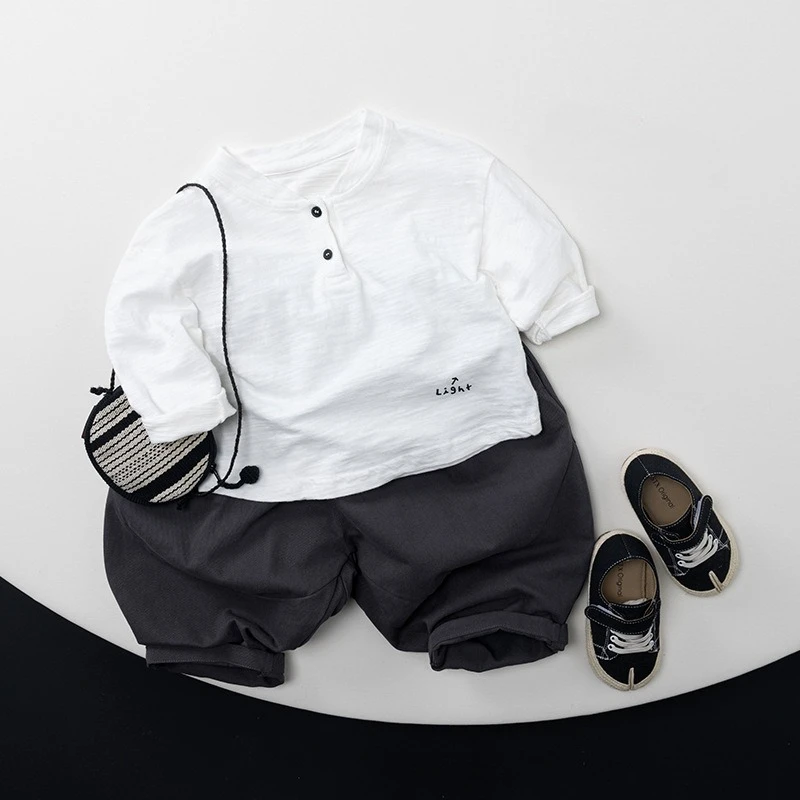 Boys Girls T-shirts Cotton Long Sleeve Printed 2025 Autumn Korean Style Versatile Solid Color Comfortable Base Layer 
Boys Girls T-shirts Cotton Long Sleeve Printed 2025 Autumn Korean Style Versatile Solid Color Comfortable Base Layer