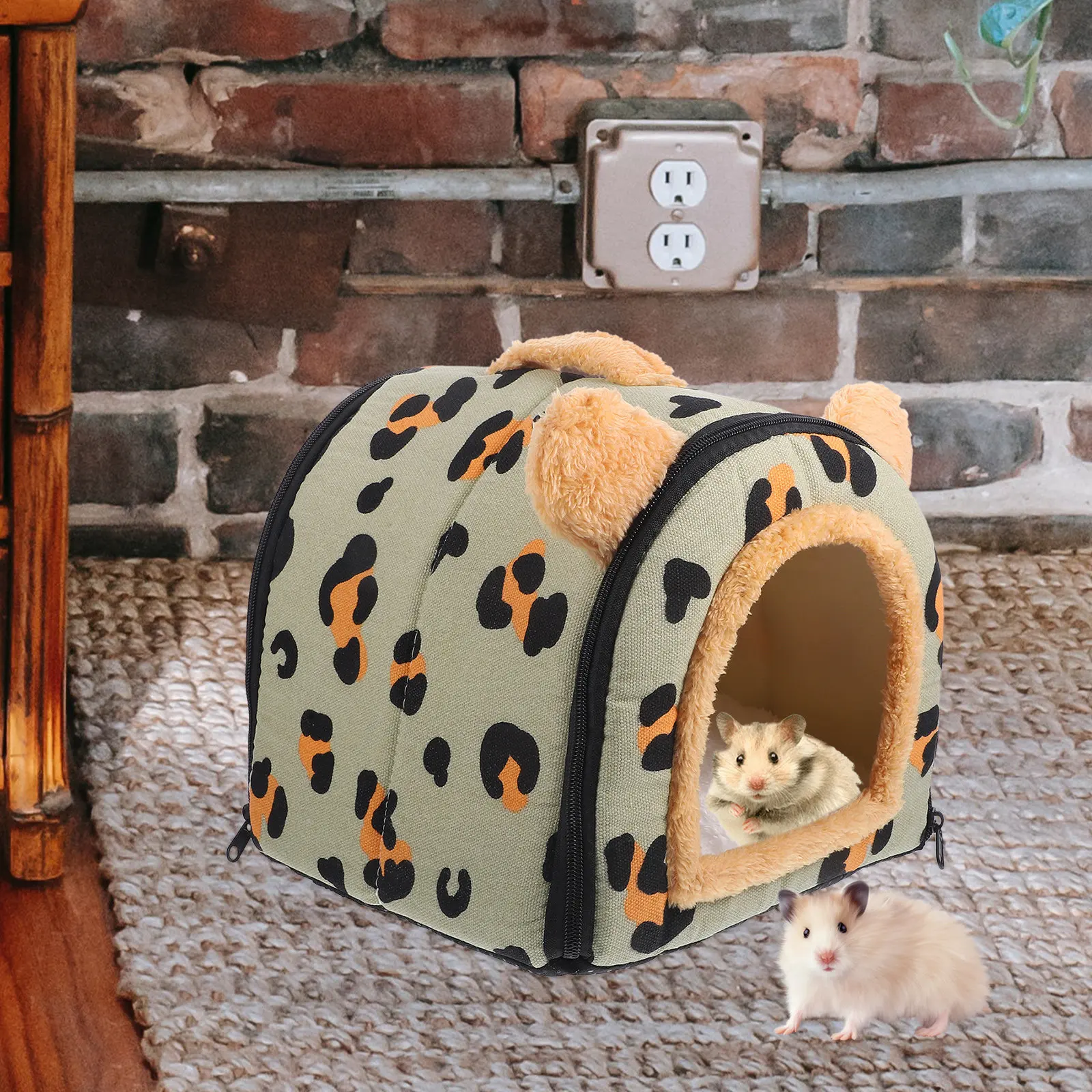 Теплое стильное тканевое гнездо с принтом для хомяков, кровать для маленьких животных, укрытие для кроликов и морских свинок, зимний домик-убежище для питомцев
Теплое стильное тканевое гнездо с принтом для хомяков, кровать для маленьких животных, укрытие для кроликов и морских свинок, зимний домик-убежище для питомцев