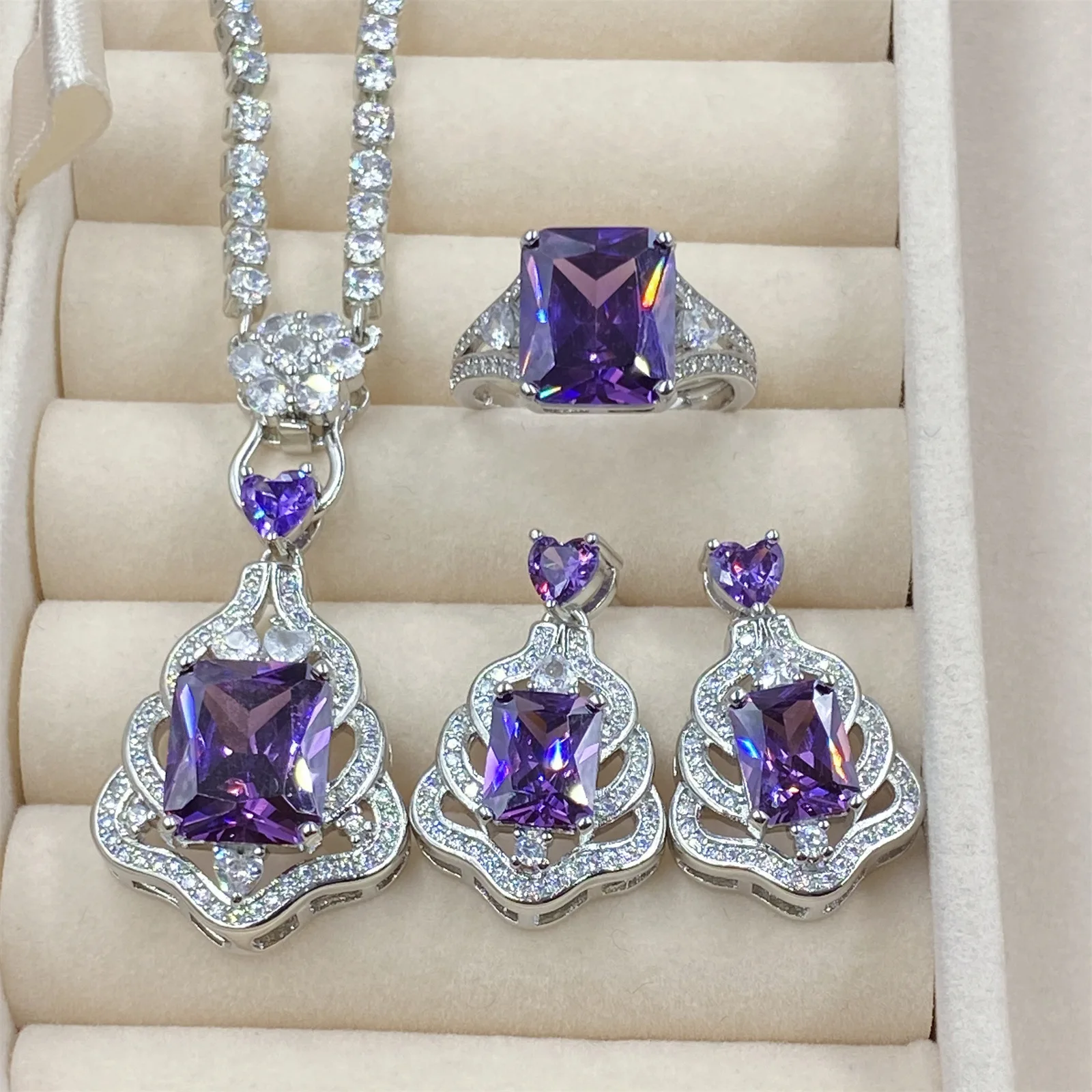 Luxury Amethyst Jewelry Sets 925 Sterling Silver Sparkling CZ Elegant Flower Necklace Ring Earring Women Wedding Party Jewelry
Luxury Amethyst Jewelry Sets 925 Sterling Silver Sparkling CZ Elegant Flower Necklace Ring Earring Women Wedding Party Jewelry