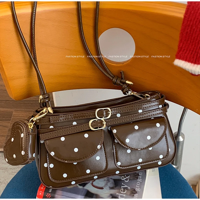 Винтажная квадратная сумка с принтом в горошек, брендовая модная сумка через плечо с несколькими карманами, маленькая сумка в форме сердца, украшение
Винтажная квадратная сумка с принтом в горошек, брендовая модная сумка через плечо с несколькими карманами, маленькая сумка в форме сердца, украшение