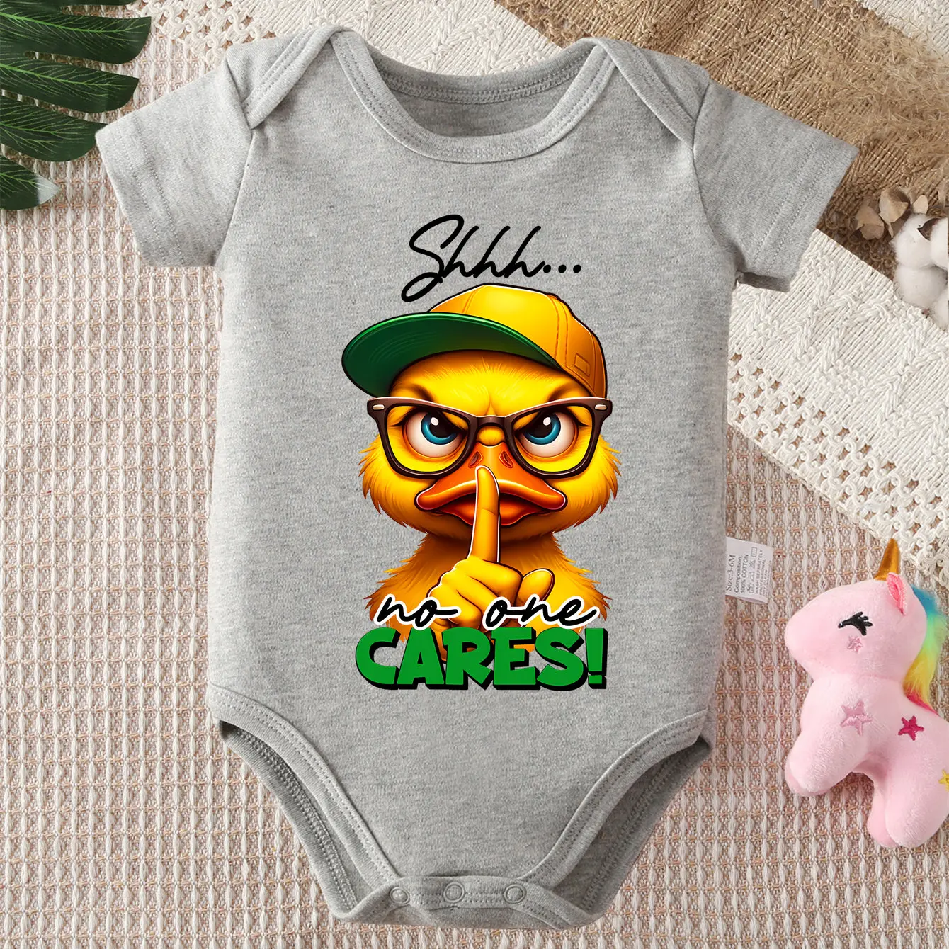 Боди из чистого хлопка с забавным принтом курочек, удобный комбинезон для малышей от 0 до 12 месяцев, для новорожденных
Боди из чистого хлопка с забавным принтом курочек, удобный комбинезон для малышей от 0 до 12 месяцев, для новорожденных