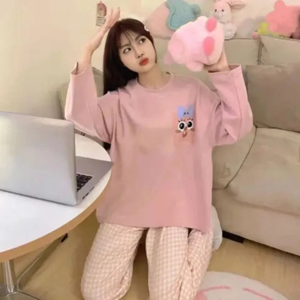 Long-Sleeved Women's Two-Piece Pajamas Large Size Loose Fit Pajama Suit Cotton Material Soft Fabric Homewear Suit Home Wear
Long-Sleeved Women's Two-Piece Pajamas Large Size Loose Fit Pajama Suit Cotton Material Soft Fabric Homewear Suit Home Wear