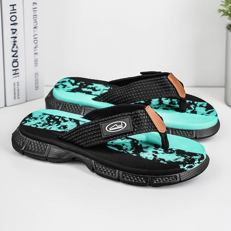 2026 Summer New Men's Flip Flops Indoor Outdoor Beach Sandals Thick Soft Sole Bathroom Slides Shoes Man Non-slip Home Slippers
2026 Summer New Men's Flip Flops Indoor Outdoor Beach Sandals Thick Soft Sole Bathroom Slides Shoes Man Non-slip Home Slippers
