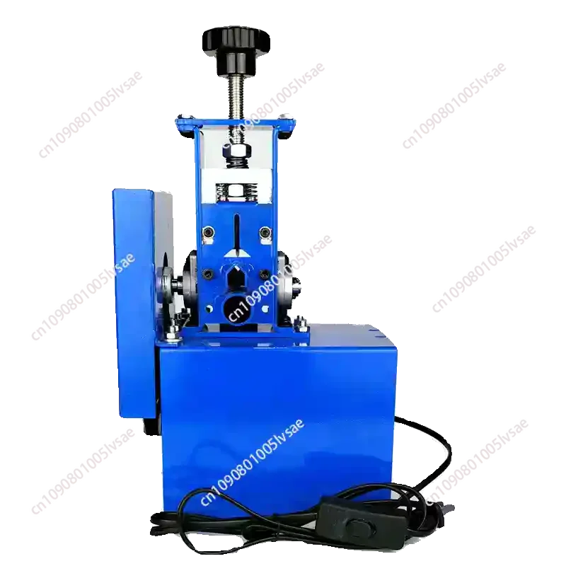 250 Вт электрическая машина для зачистки проводов 2-28 мм маленькая машина для очистки проводов кабеля инструмент для переработки лома меди
250 Вт электрическая машина для зачистки проводов 2-28 мм маленькая машина для очистки проводов кабеля инструмент для переработки лома меди