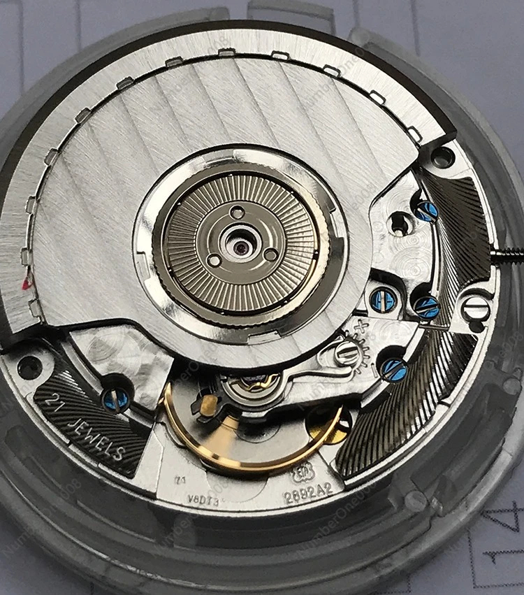 Brand New Original Assembled Watch Parts Swiss ETA2892A2 Movement Geneva Pattern V8 Automatic Mechanical Movement
Brand New Original Assembled Watch Parts Swiss ETA2892A2 Movement Geneva Pattern V8 Automatic Mechanical Movement