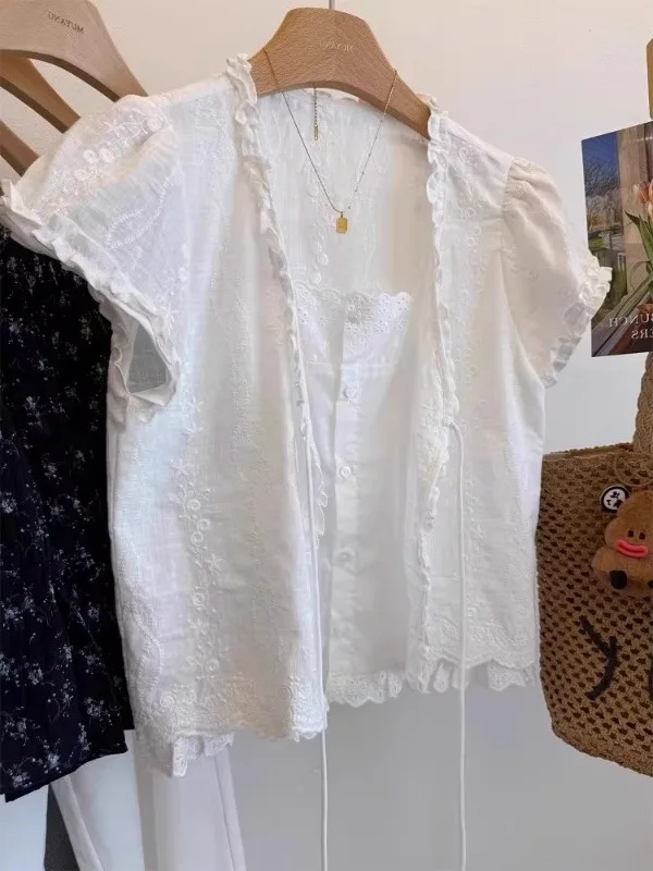 Women's V-Ne Tie-Detail ort Sve Embroidered Top Summer Faion Loose Fit Casual irt Button Closure Regular Length
Women's V-Ne Tie-Detail ort Sve Embroidered Top Summer Faion Loose Fit Casual irt Button Closure Regular Length