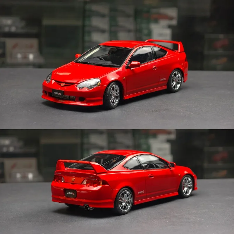 Diecast LCD 1:18 Scale Honda INTEGRA DC5 TYPE-R Alloy Car Model
Diecast LCD 1:18 Scale Honda INTEGRA DC5 TYPE-R Alloy Car Model