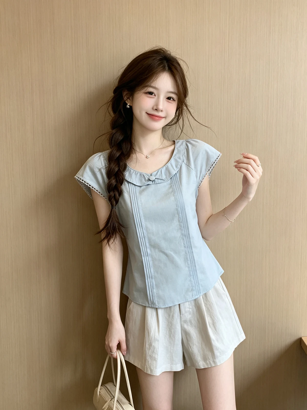 Blue Slim Fit Short Sleeve Shirt Women's Sweet Style Summer New Design Pleated Top Show Thinness Girl Sensation CJ
Blue Slim Fit Short Sleeve Shirt Women's Sweet Style Summer New Design Pleated Top Show Thinness Girl Sensation CJ