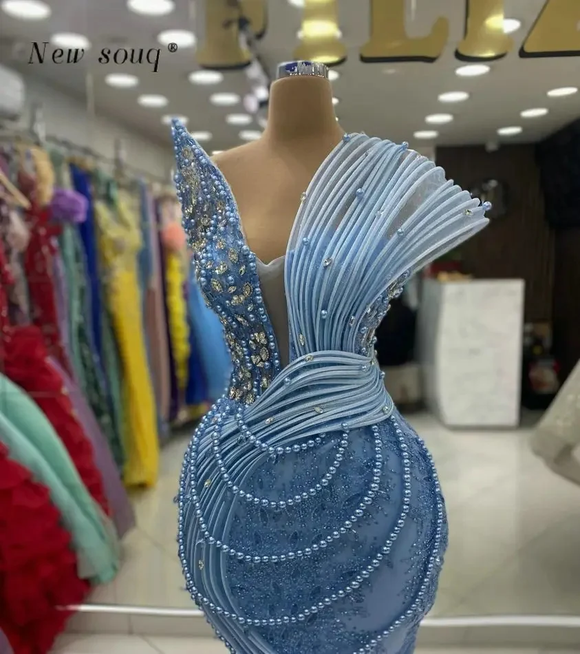 Модные синие длинные вечерние платья-русалка без рукавов, индивидуальный пошив, с глубоким вырезом, жемчугом и кристаллами, для свадьбы, выпускного вечера и торжеств
Модные синие длинные вечерние платья-русалка без рукавов, индивидуальный пошив, с глубоким вырезом, жемчугом и кристаллами, для свадьбы, выпускного вечера и торжеств