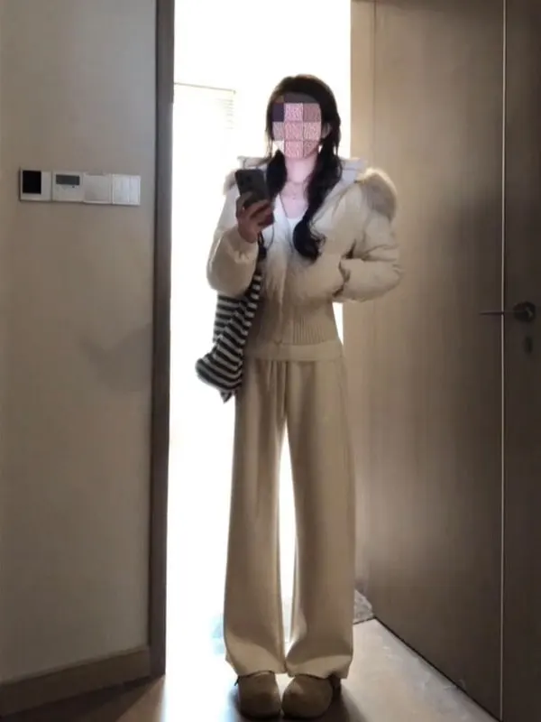 Симпатичная хлопковая куртка с капюшоном и завязкой на талии, уникальная красивая зимняя верхняя одежда для женщин 2026
Симпатичная хлопковая куртка с капюшоном и завязкой на талии, уникальная красивая зимняя верхняя одежда для женщин 2026