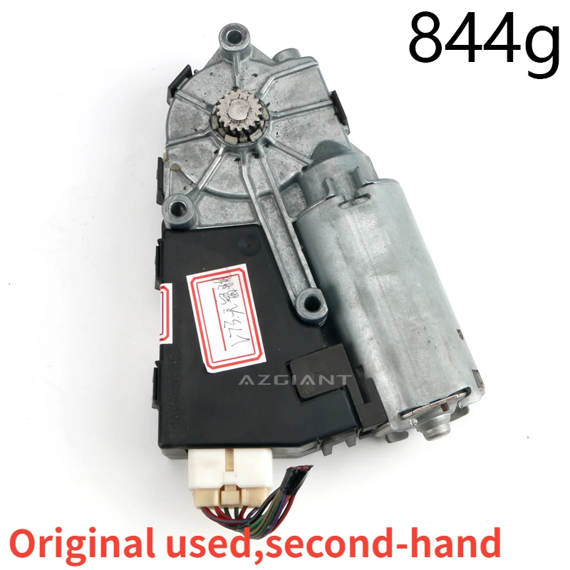 For Mitsubishi Pajero V73 V77 V93 V97 sunroof glass opening closing motor gear assembly M9533010 MR462601 genuine replacement
For Mitsubishi Pajero V73 V77 V93 V97 sunroof glass opening closing motor gear assembly M9533010 MR462601 genuine replacement