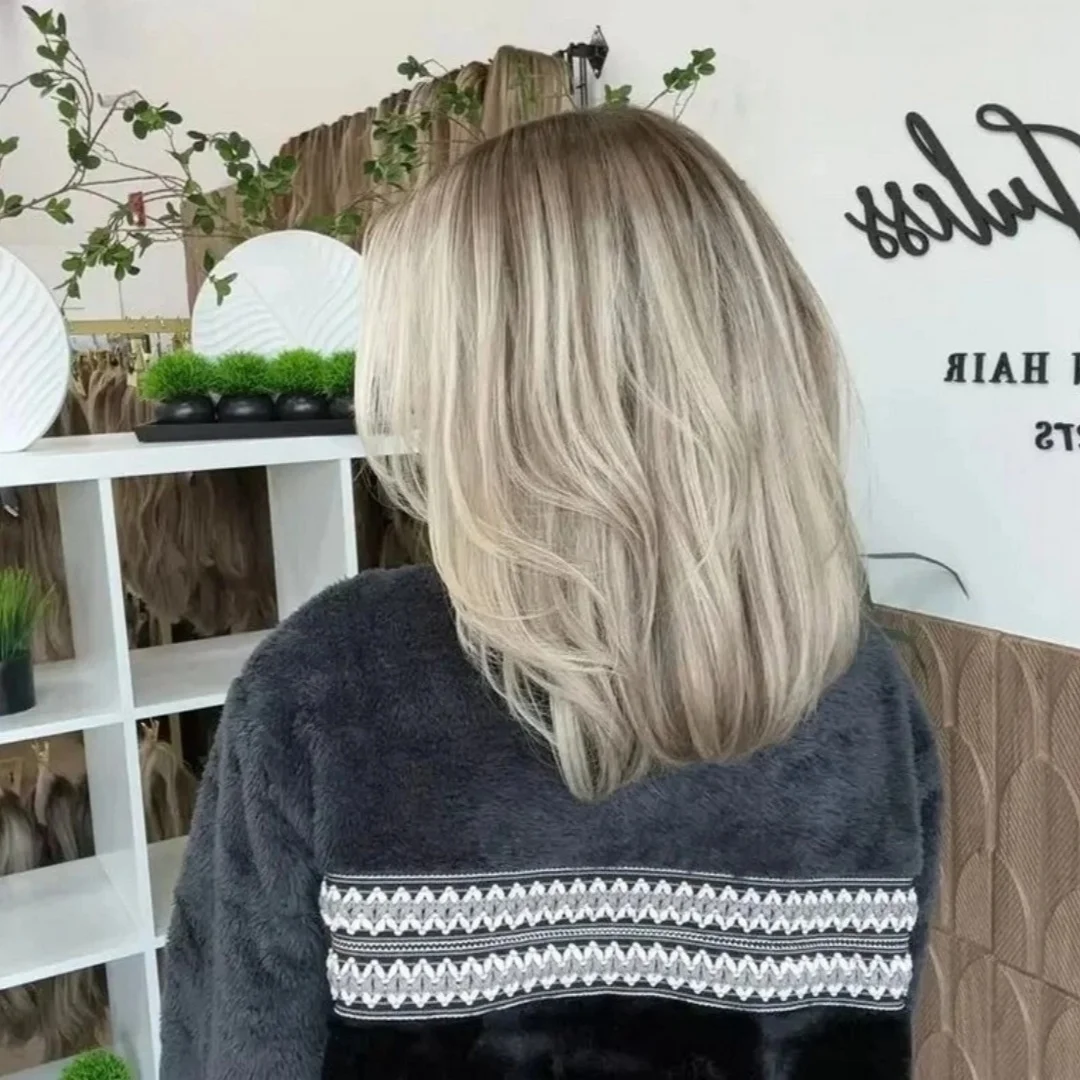 Синтетические парики на плечах, натуральный объемный волнистый парик с кружевным верхом, женский пепельно-платиновый блондин, кружевные фронтальные парики, термостойкое волокно
Синтетические парики на плечах, натуральный объемный волнистый парик с кружевным верхом, женский пепельно-платиновый блондин, кружевные фронтальные парики, термостойкое волокно