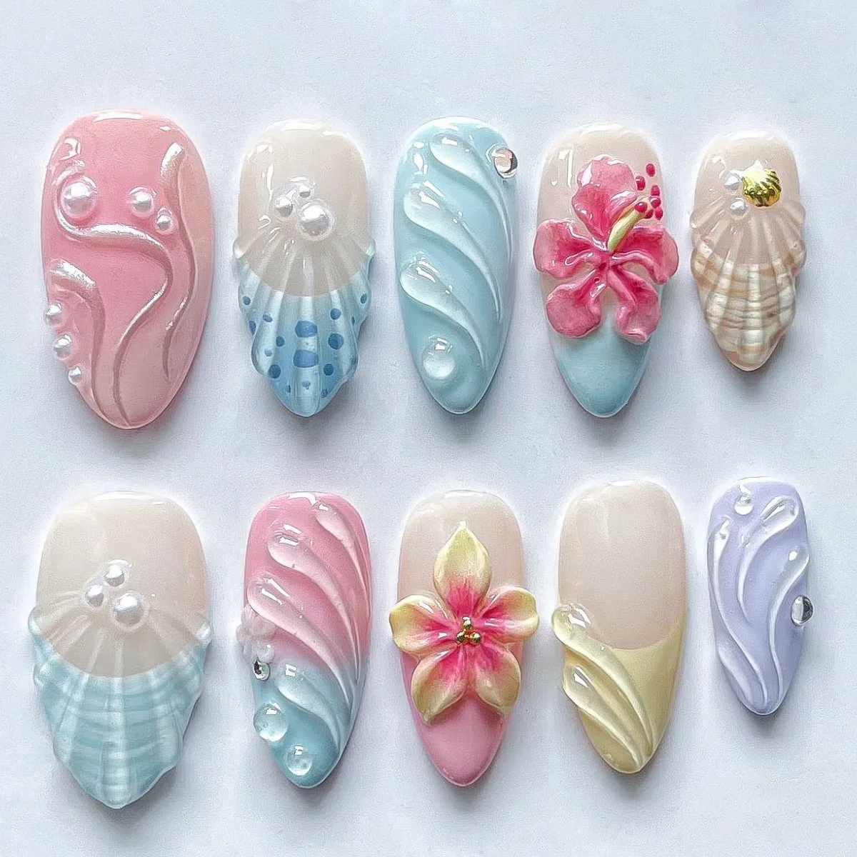 24pcs French Fake Nails Wearable Rhinestone Flower Design Mid-length Almond False Nail Art Press on Pearl Colorful Manicure Tips
24pcs French Fake Nails Wearable Rhinestone Flower Design Mid-length Almond False Nail Art Press on Pearl Colorful Manicure Tips