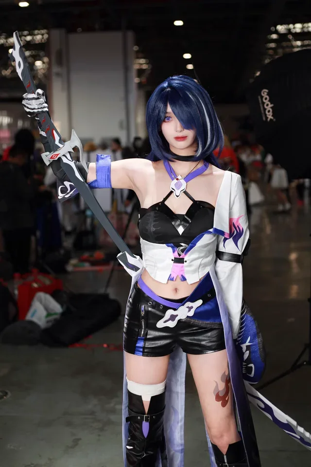 Acheron Sword Honkai: Star Rail Prop Cosplay Weapons Halloween Christmas Party Props for Comic Show
Acheron Sword Honkai: Star Rail Prop Cosplay Weapons Halloween Christmas Party Props for Comic Show