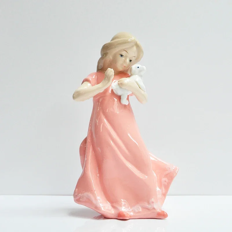 Cute Girl Ornaments High Quality Handmade Ceramic Crafts Exquisite Home Living Room Decoration High-end Creative Birthday Gift
Cute Girl Ornaments High Quality Handmade Ceramic Crafts Exquisite Home Living Room Decoration High-end Creative Birthday Gift