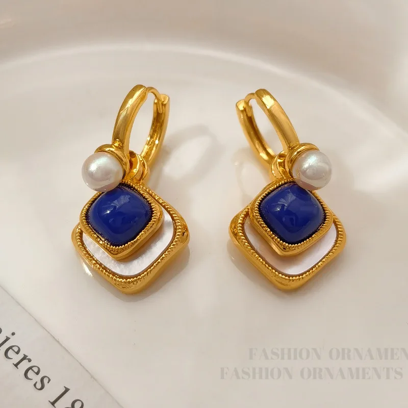 Designer Vintage Shell Pearls 18k Gold Plated Dangle Earrings Jewelry Set for Women , Woman Ear Accessories Gift
Designer Vintage Shell Pearls 18k Gold Plated Dangle Earrings Jewelry Set for Women , Woman Ear Accessories Gift