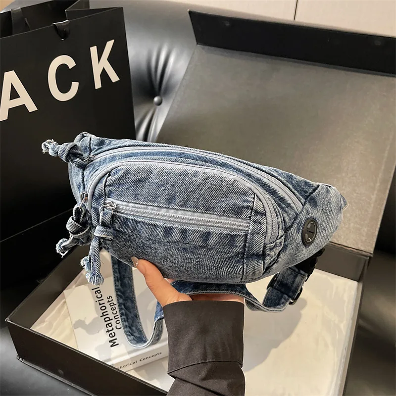 Retro Casual Multi-layer Mini Denim Waist Bag 2026 New Versatile Mobile Phone Bag Casual Niche Shoulder Crossbody Bag for Women
Retro Casual Multi-layer Mini Denim Waist Bag 2026 New Versatile Mobile Phone Bag Casual Niche Shoulder Crossbody Bag for Women