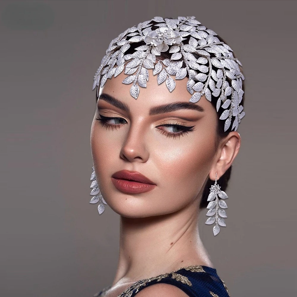 High-end Elegant Women's Exquisite Fashion Leaf Design Sparkle Rhinestone Stage Hair Accessories Bridal Headwear
High-end Elegant Women's Exquisite Fashion Leaf Design Sparkle Rhinestone Stage Hair Accessories Bridal Headwear