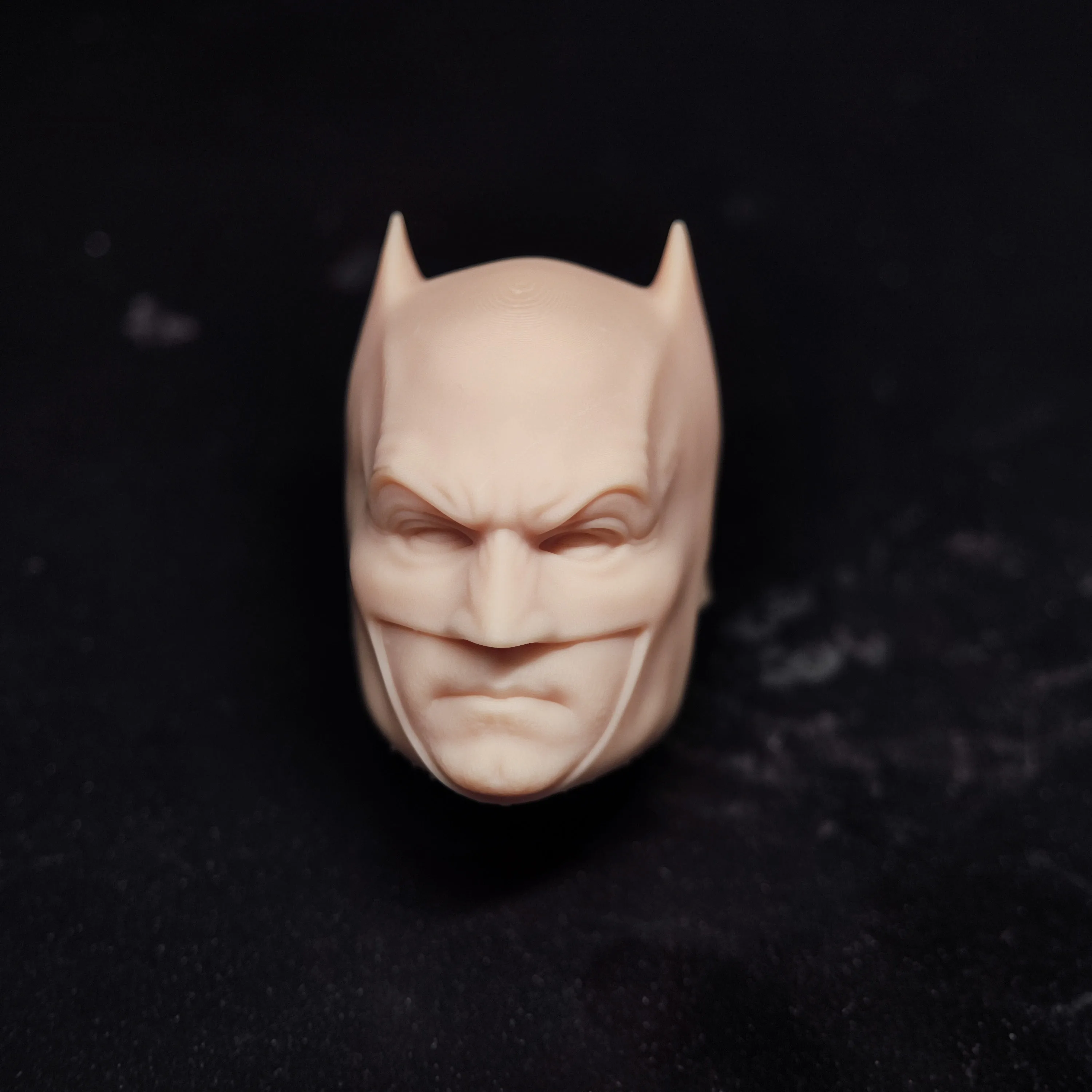 HL1729 DIY Customized 1/18 1/12 1/10 Scale Bat B W Unpainted Head Sculpt for 3.75" 6" 7" Figure SHF ML Mafex Mez NECA Mcf
HL1729 DIY Customized 1/18 1/12 1/10 Scale Bat B W Unpainted Head Sculpt for 3.75" 6" 7" Figure SHF ML Mafex Mez NECA Mcf