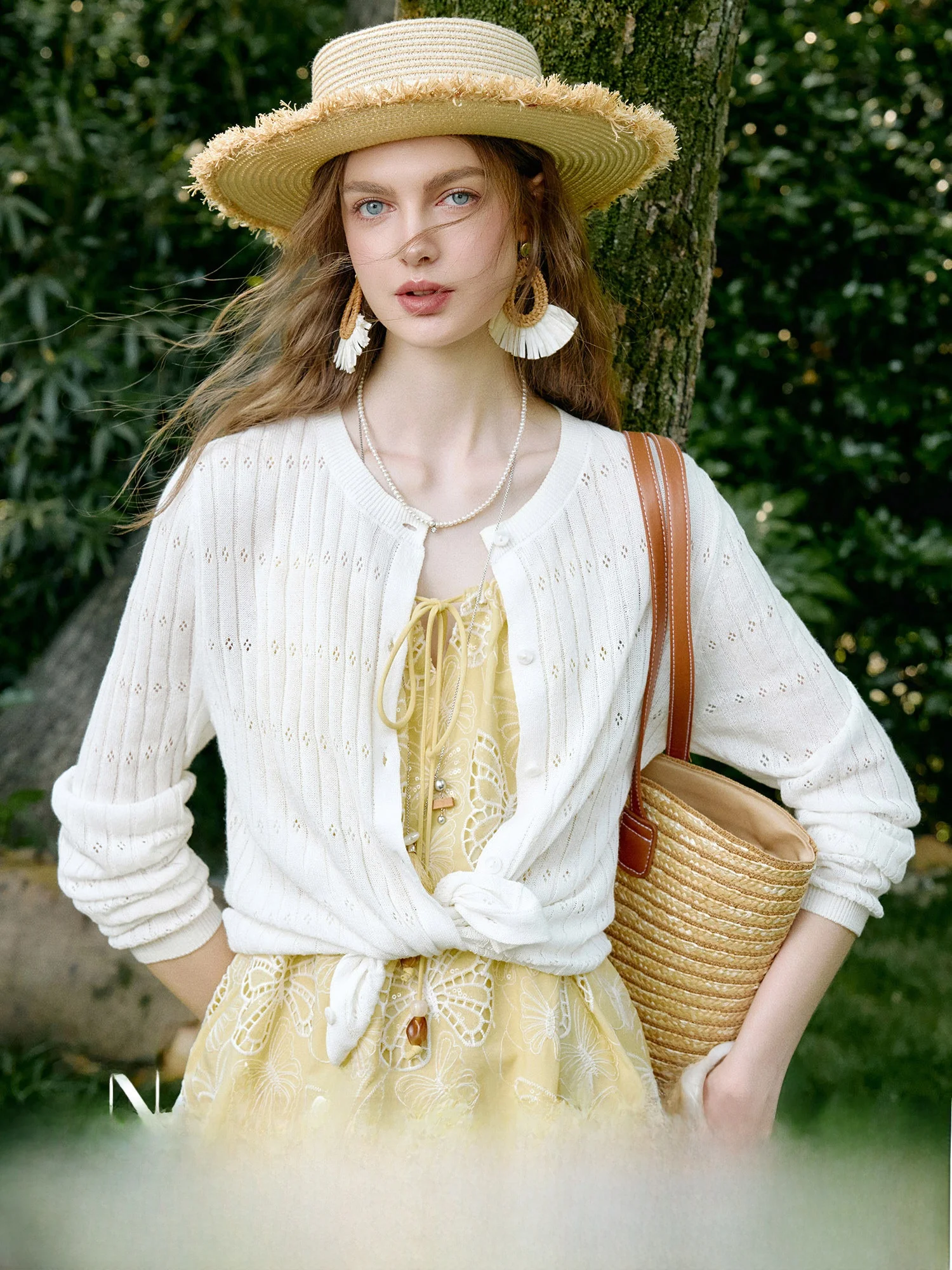 NAGUAGU Pumpkin Valley Lace-Sve Knitted Cardigan Lightweight Long-Sve round Ne Summer Women's Faion Silk Cotton Blend
NAGUAGU Pumpkin Valley Lace-Sve Knitted Cardigan Lightweight Long-Sve round Ne Summer Women's Faion Silk Cotton Blend