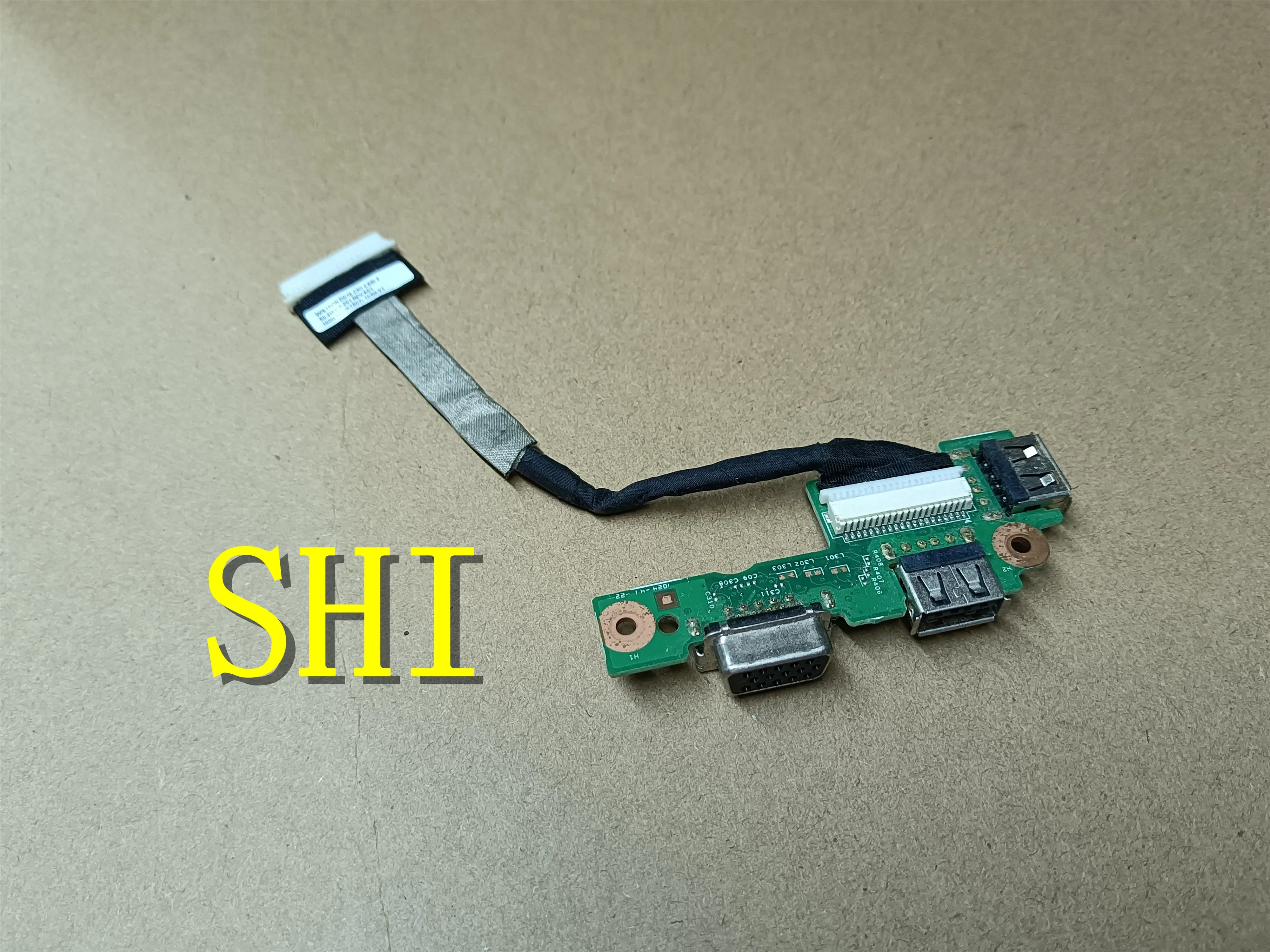 09698-1 ДЛЯ DELL Inspiron 15 M5010 N5010 CRT, USB, плата VGA 48.4HH03.011 100% тест в порядке
09698-1 ДЛЯ DELL Inspiron 15 M5010 N5010 CRT, USB, плата VGA 48.4HH03.011 100% тест в порядке