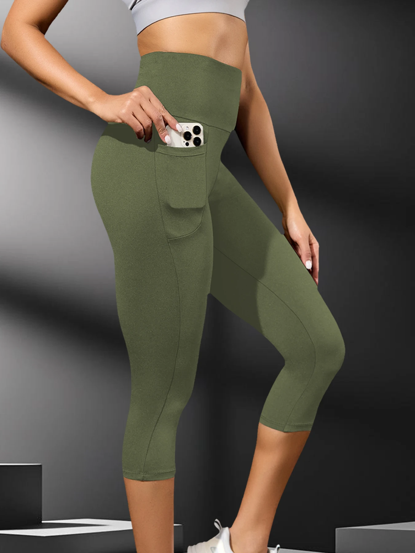 Women Capri Pants with Pockets 5 Inch High Waisted Super Soft No See Through Tummy Control Running Yoga
Women Capri Pants with Pockets 5 Inch High Waisted Super Soft No See Through Tummy Control Running Yoga