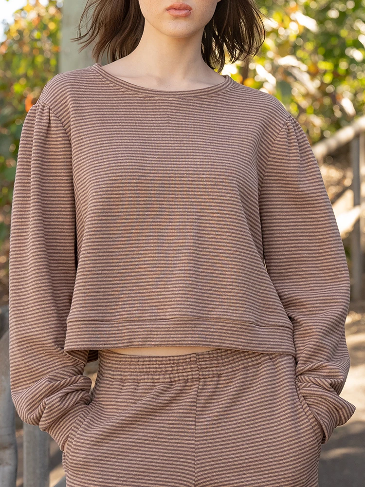 Comfortable Organic Cotton Striped Sweatshirt MY MUM MADE ITMMMI 2024 Autumn New Arrival Loose Fit round Neck Long Sleeve
Comfortable Organic Cotton Striped Sweatshirt MY MUM MADE ITMMMI 2024 Autumn New Arrival Loose Fit round Neck Long Sleeve