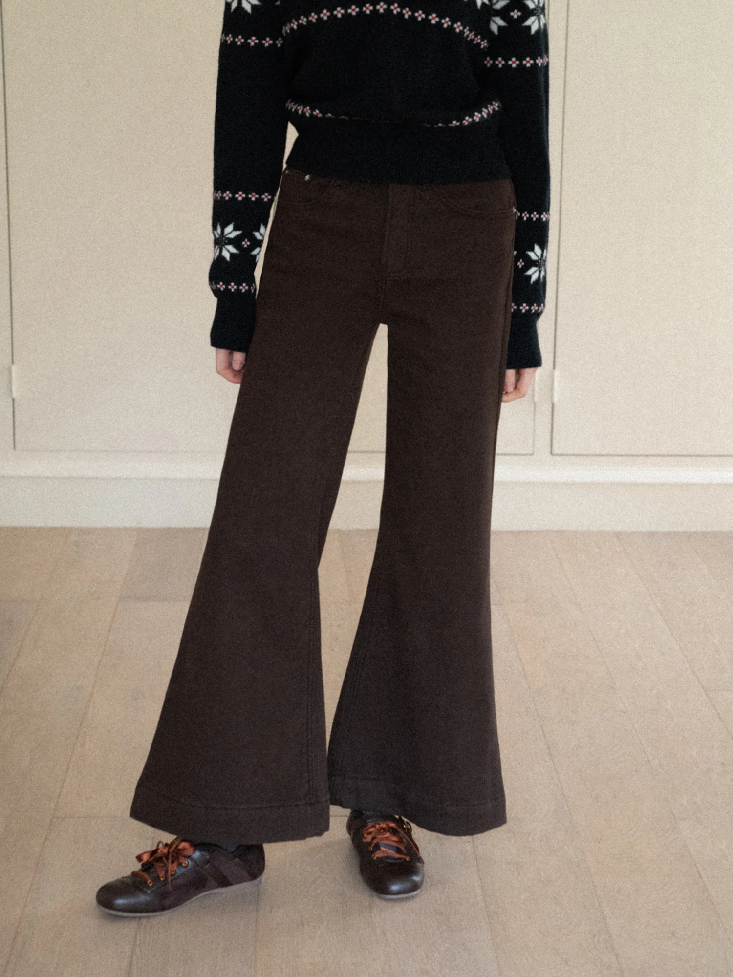 Широкие джинсы с высокой талией на подкладке, винтажные повседневные удобные зимние брюки, утягивающие повседневные длинные брюки
Широкие джинсы с высокой талией на подкладке, винтажные повседневные удобные зимние брюки, утягивающие повседневные длинные брюки