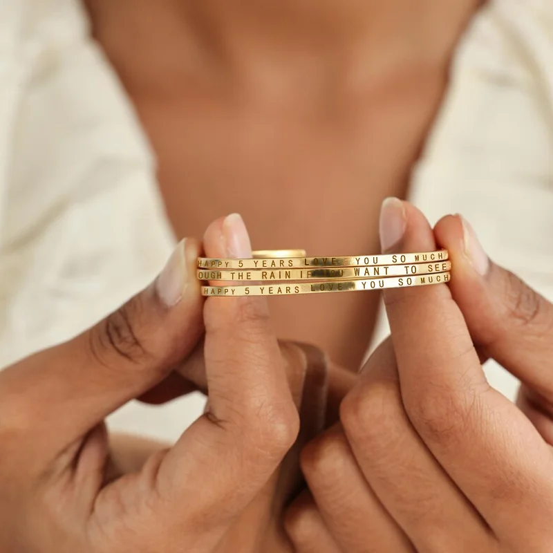 Custom Stainless Steel Stacking Bracelets, for Women's Birthdays, Valentine's Day, Christmas Gifts, Stylish and Stylish Jewelry
Custom Stainless Steel Stacking Bracelets, for Women's Birthdays, Valentine's Day, Christmas Gifts, Stylish and Stylish Jewelry