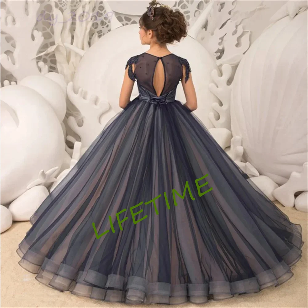 Flower Girl Dress For Wedding Tulle Sleeveless Backless Beading Applique Floor Length Birthday Party First Communion Ball Gowns
Flower Girl Dress For Wedding Tulle Sleeveless Backless Beading Applique Floor Length Birthday Party First Communion Ball Gowns