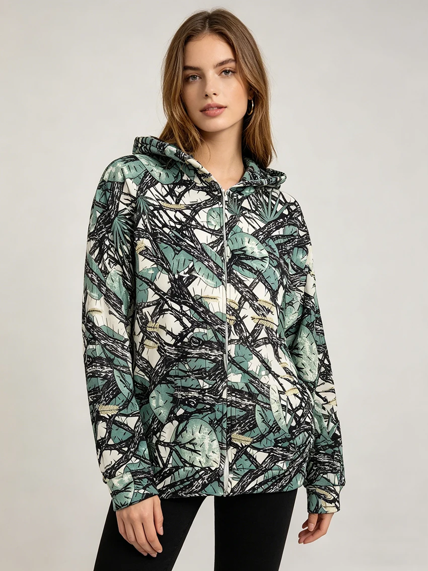 Fashionable Punk Retro Casual Versatile Classic Loose Hoodie Y2K High Street Aesthetic Harajuku Trendy Camouflage Printed Hoodie
Fashionable Punk Retro Casual Versatile Classic Loose Hoodie Y2K High Street Aesthetic Harajuku Trendy Camouflage Printed Hoodie